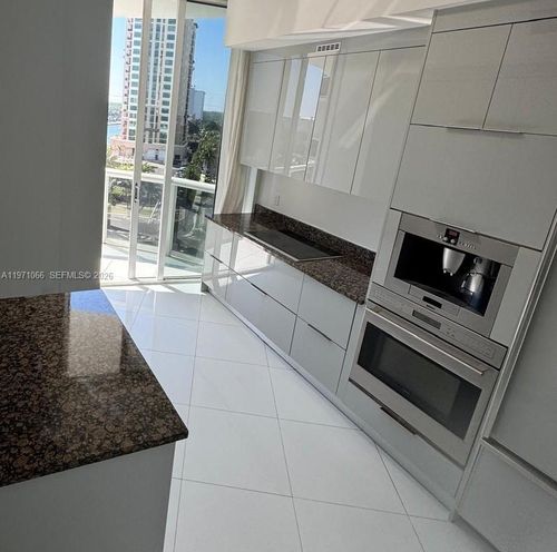 apt-505-15901 Collins Ave, Sunny Isles Beach, FL, 33160-4721 | Card Image