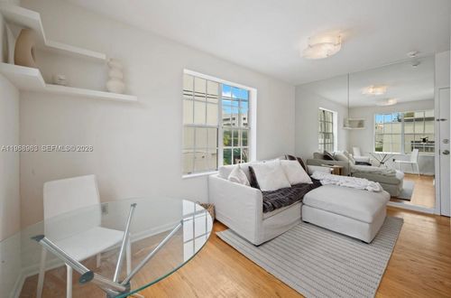 apt-204-605 Euclid Ave, Miami Beach, FL, 33139-8647 | Card Image