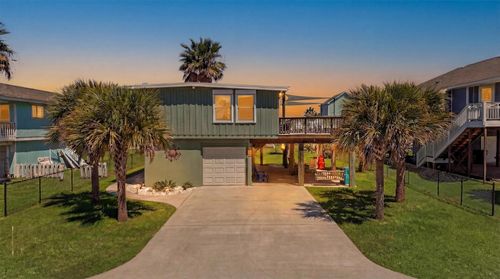 4031 Panola Dr, Galveston, TX, 77554-1086 | Card Image