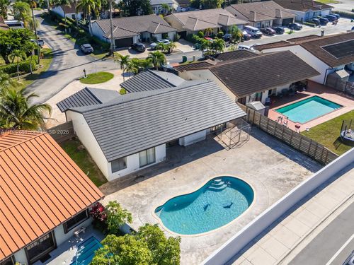 10290 Sw 145th Pl, Miami, FL, 33186-6949 | Card Image