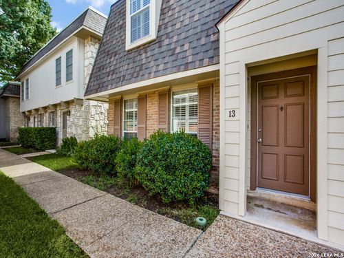 apt-13-122 Terra Alta Dr, San Antonio, TX, 78209-2772 | Card Image