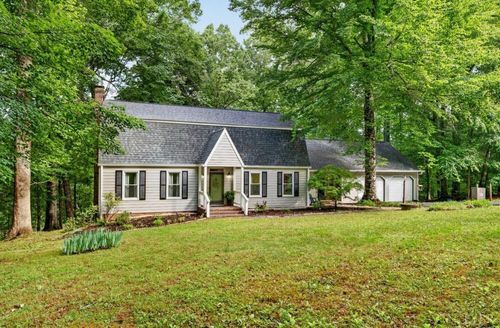 275 Fox Hill Rd, Rice, VA, 23966-2421 | Card Image