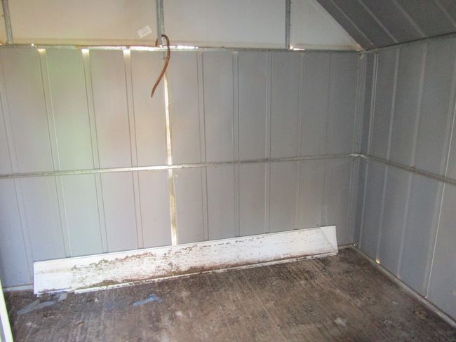 View of garage | Image 7