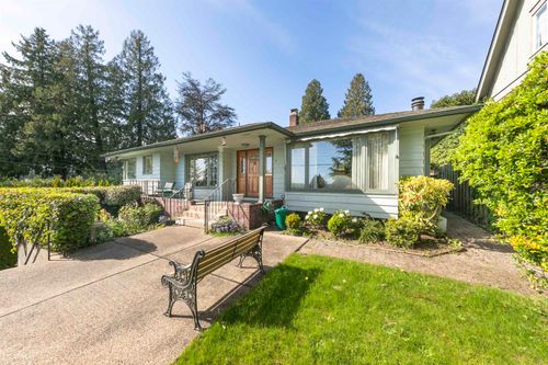2657 Haywood Avenue, West Vancouver, BC, V7V1Y7 | Card Image