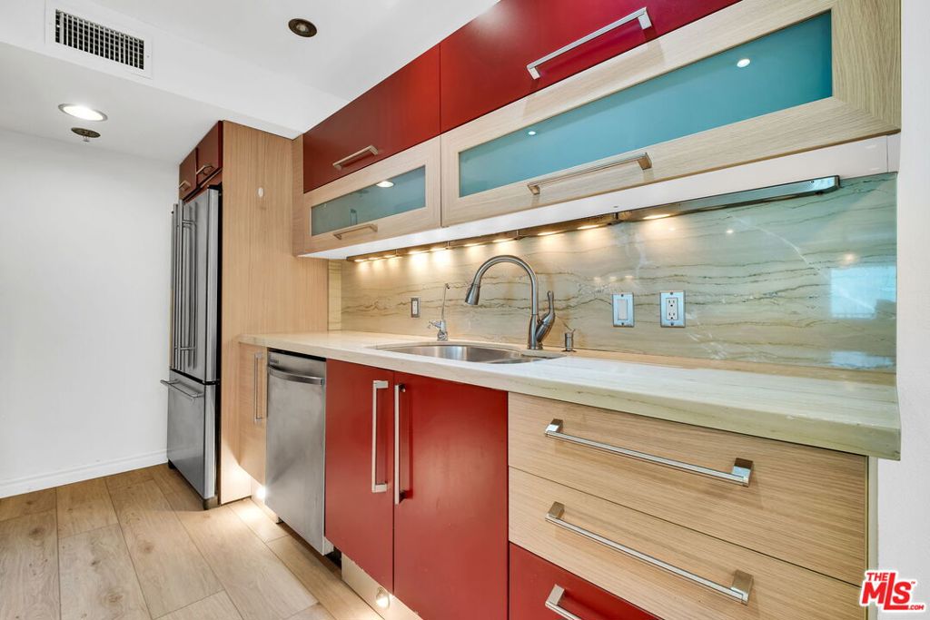 Residential in Sherman Oaks 2
