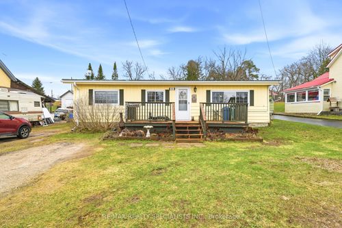 273 Elgin St S, Durham, ON, N0G1R0 | Card Image