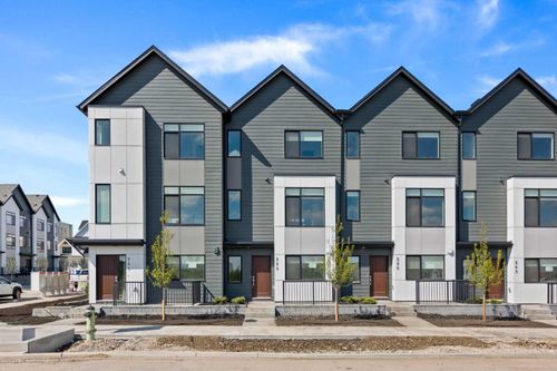 132 Quesnay Wood Link Sw, Calgary, AB, T3E8H6 | Card Image