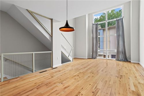 1271 Ponti Mews Nw, Atlanta, GA, 30318-4179 | Card Image