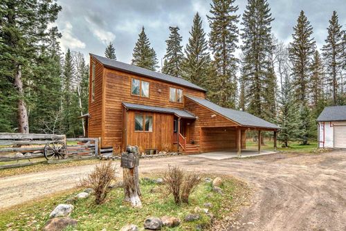 9 Ghost Road, Benchlands, AB, T0L1N0 | Card Image