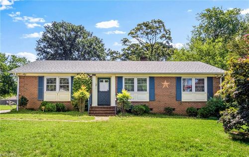 1604 Grantham Drive, High Point, NC, 27265 | Card Image