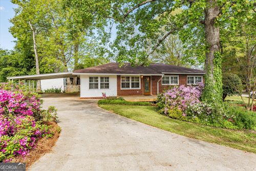 832 Berkshire Dr, Washington, GA, 30673-2209 | Card Image