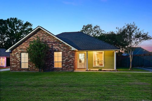 15059 Ridgewood St, Prairieville, LA, 70769-4339 | Card Image