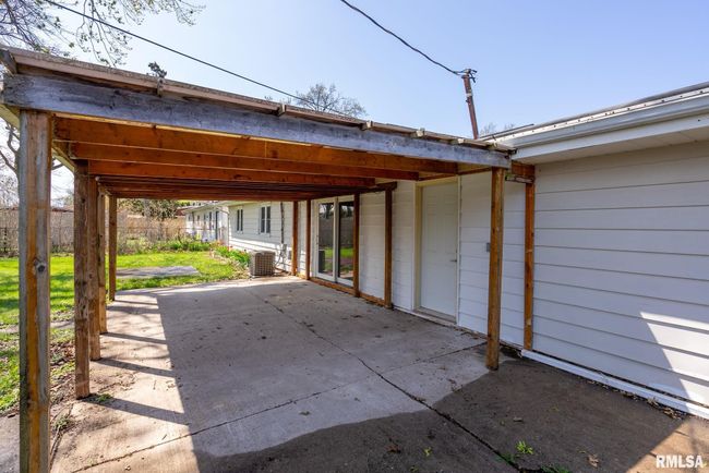 2707 Washington St, House other with 3 bedrooms, 1 bathrooms and null parking in Davenport IA | Image 21