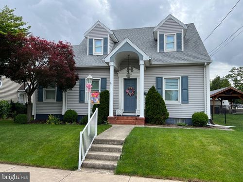 492 S 4th St, CHAMBERSBURG, PA, 17201-3413 | Card Image