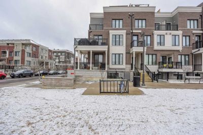 14 - 150 Long Branch Ave, Condo with 3 bedrooms, 2 bathrooms and 1 parking in Toronto ON | Image 1