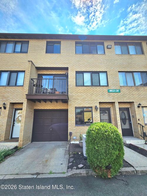 20 Arielle Ln, Staten Island, NY, 10314-7508 | Card Image