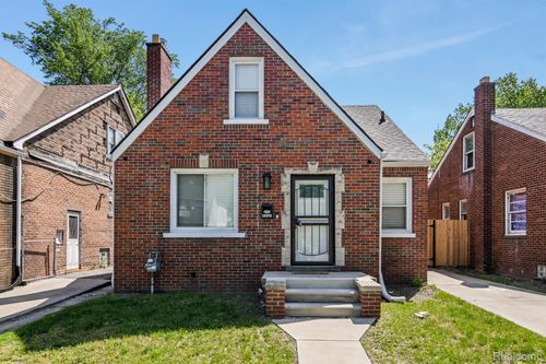 15810 Robson St, Detroit, MI, 48227-2643 | Card Image