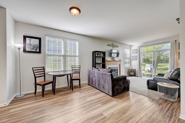 3070 - 3070 Falling Waters Ln, Condo with 2 bedrooms, 2 bathrooms and null parking in Lindenhurst IL | Image 4