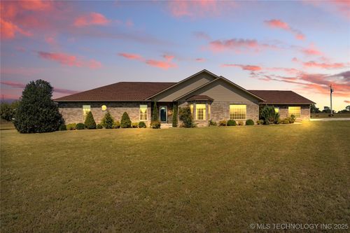 63320 E 293 Rd, Grove, OK, 74344-7075 | Card Image