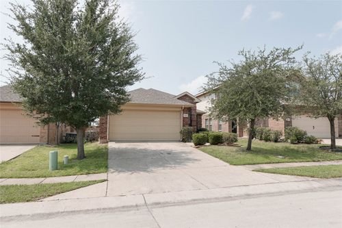 1301 Silver Maple Ln, Royse City, TX, 75189-8154 | Card Image