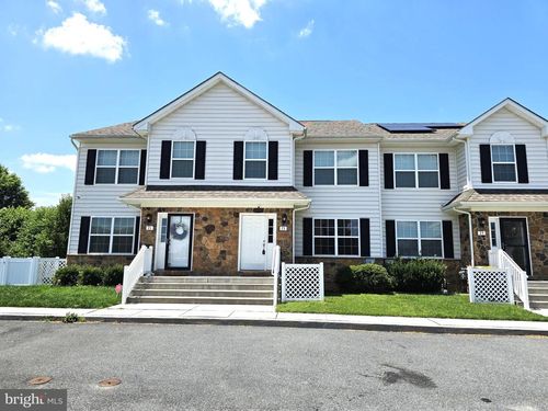 73 Toscano Dr, SMYRNA, DE, 19977-1666 | Card Image