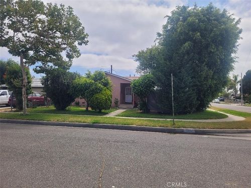 625 Shelley Street, Santa Ana, CA, 92703 | Card Image