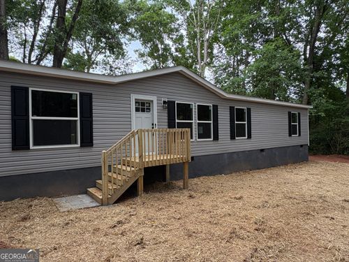 1018 Neal Rd, Commerce, GA, 30530-7318 | Card Image