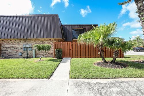 6451 Se Windsong Ln, Stuart, FL, 34997-8240 | Card Image