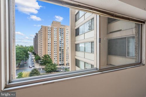 apt-1520s-4515 Willard Ave, CHEVY CHASE, MD, 20815-7604 | Card Image