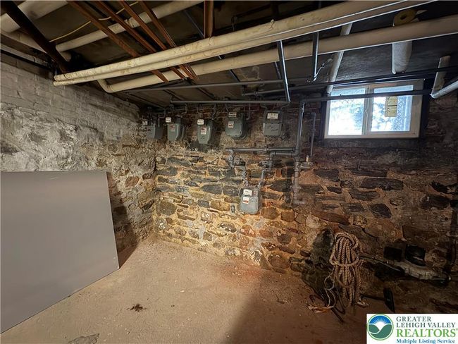 Basement-gas meters | Image 27