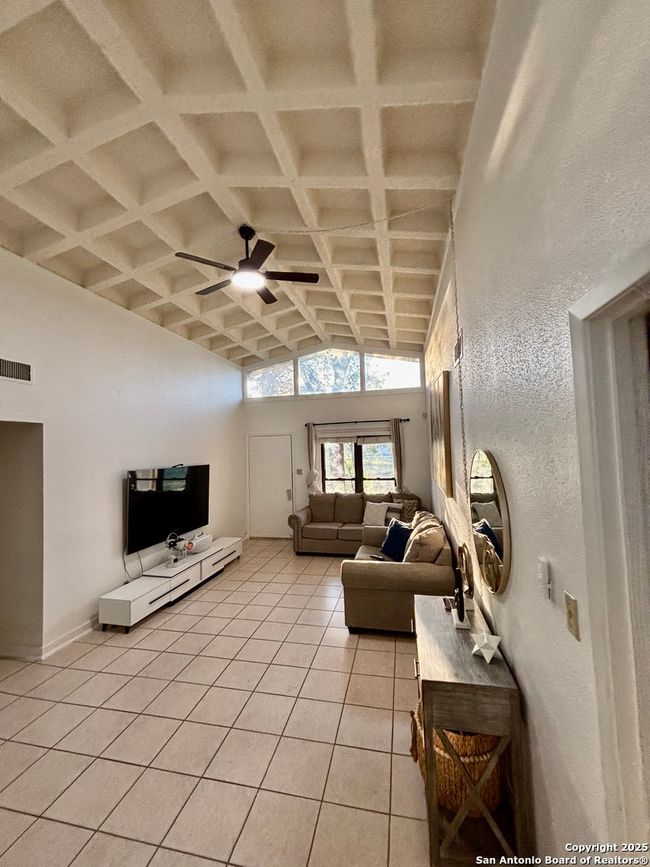 3280 Gopher Hl, House other with 3 bedrooms, 2 bathrooms and null parking in China Grove TX | Image 11