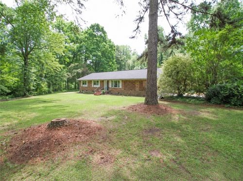601 Estes Dr, Anderson, SC, 29621-7221 | Card Image