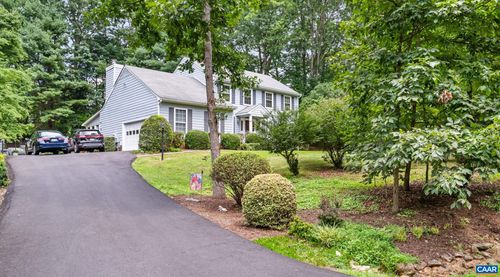 3980 Loftland Dr, Earlysville, VA, 22936-9772 | Card Image