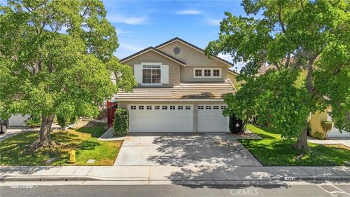 637 Avondale Dr, Corona, CA, 92879-8844 | Card Image
