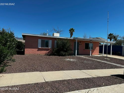 9890 E Celeste Dr, Tucson, AZ, 85730-3037 | Card Image