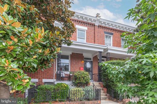 1617 V St Nw, WASHINGTON, DC, 20009-2608 | Card Image
