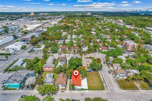 473 Ne 61st St, Miami, FL, 33137-2252 | Card Image