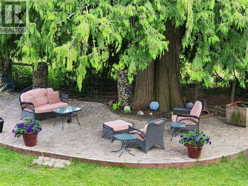 316 3rd Ave Nw, Nakusp, BC, V0G1R1 | Card Image
