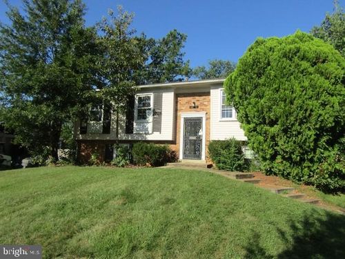 5904 Justina Dr, LANHAM, MD, 20706-2334 | Card Image
