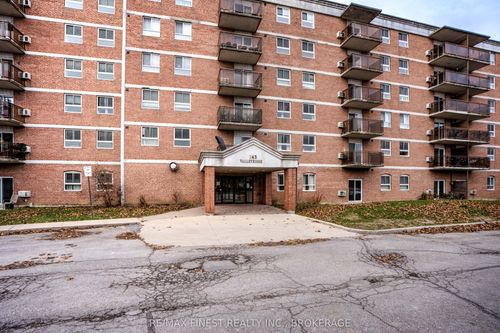 608-745 Davis Dr, Kingston, ON, K7M8J4 | Card Image
