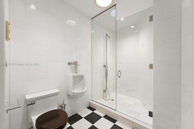 551 S Mashta Dr, House other with 6 bedrooms, 5 bathrooms and null parking in Key Biscayne FL | Image 40