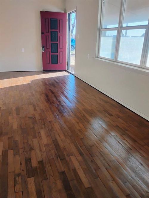 2216 Dixon Rd, Choctaw, OK, 73020-8105 | Card Image