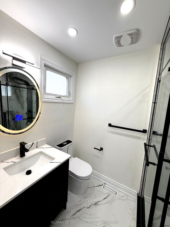 7461 Netherwood Rd, House other with 4 bedrooms, 4 bathrooms and 4 parking in Mississauga ON | Image 25