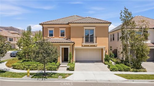 218 Evaroad, Irvine, CA, 92602-0310 | Card Image