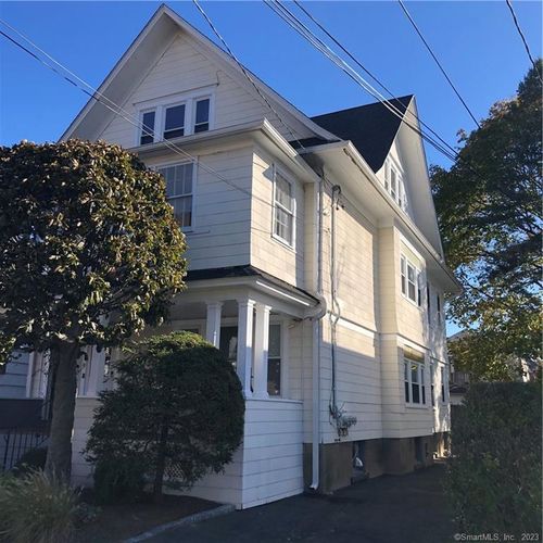 fl-3rd-33 Circular Ave, Bridgeport, CT, 06605-3051 | Card Image