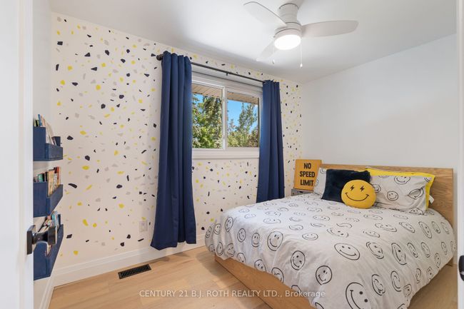 233 Dock Rd, House other with 3 bedrooms, 3 bathrooms and 5 parking in Barrie ON | Image 15