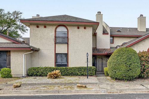 5812 Royal Bnd, San Antonio, TX, 78239-1401 | Card Image