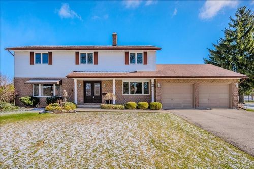 13 James Crt, Heidelberg, ON, N0B2M1 | Card Image