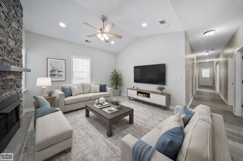 403 Voorheis St, Pontiac, MI, 48341-1951 | Card Image