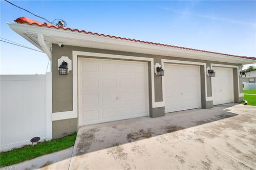 1817 Sw 22nd Ter, Cape Coral, FL, 33991-3540 | Card Image